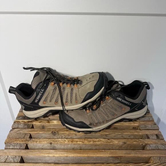 Merrell Moab 2 Vent Outdoor Hiking Shoe. Casual, Workwear, Suede, Mesh. Walking main image 9